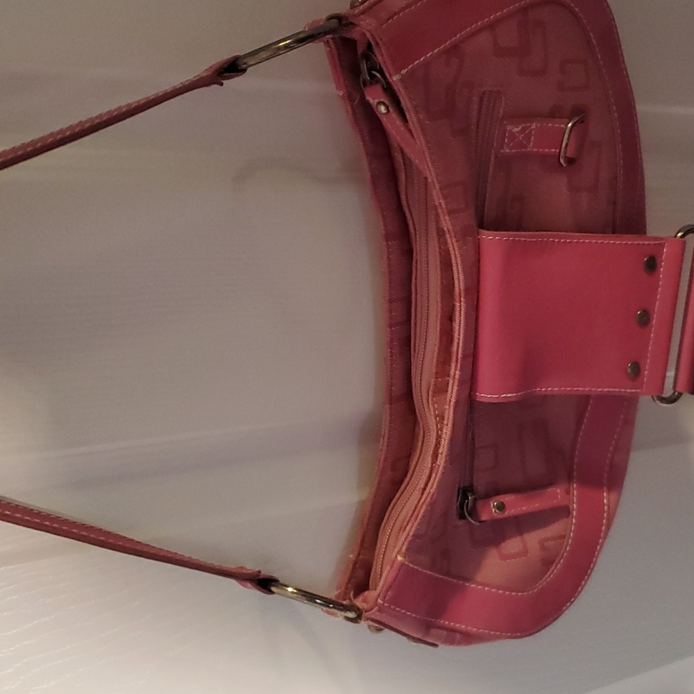 GUESS pink purse - Picture 4 of 6